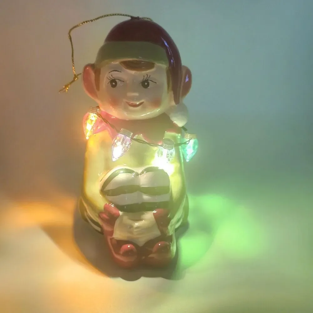 Mr. Christmas Ceramic Knee Hugger Elf Necklace Of Christmas Lights That Work!